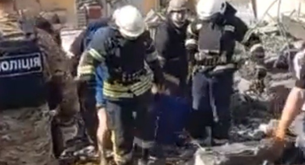 Τρεις οι νεκροί στη Ρωσία από θραύσματα ουκρανικού drone Τρεις οι νεκροί στη Ρωσία από θραύσματα ουκρανικού drone