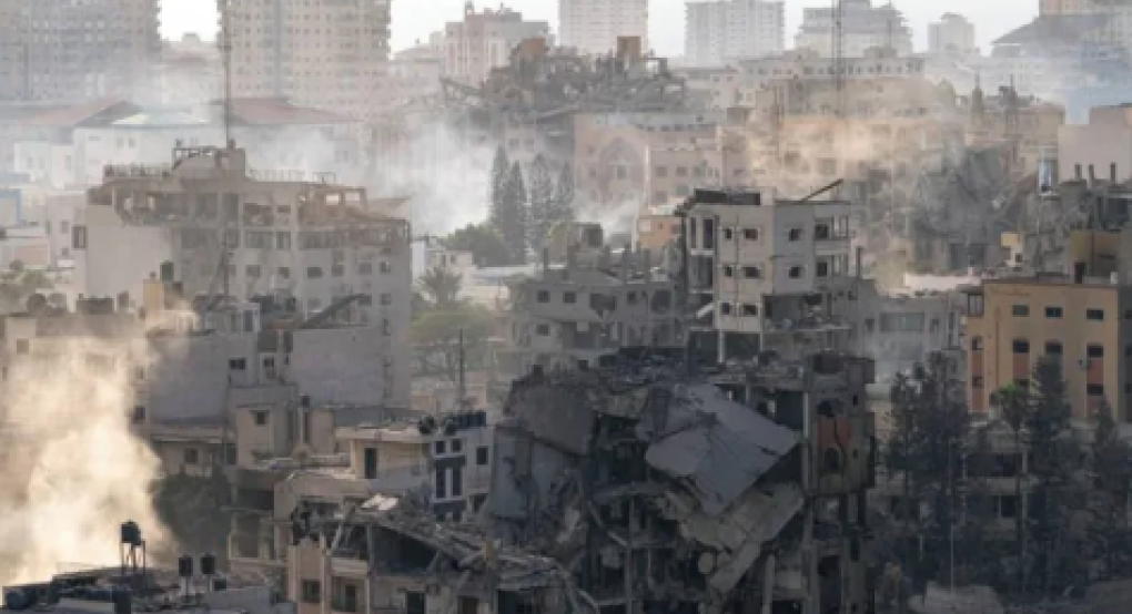 Βομβαρδισμοί χωρίς προηγούμενο στη Γάζα, συναγερμός και στο βόρειο Ισραήλ