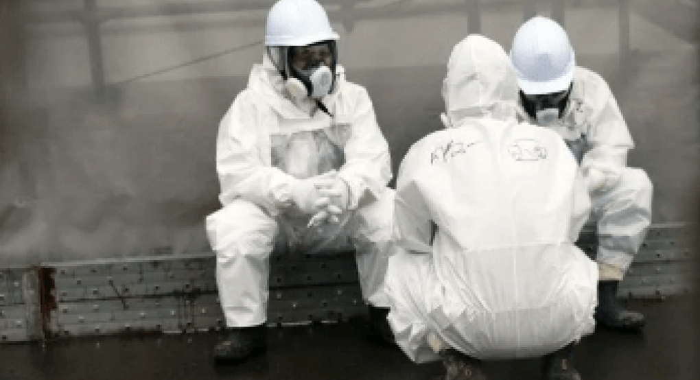 Φουκουσίμα: Δύο εργάτες μολύνθηκαν από διαρροή ραδιενεργού ύδατος στον πυρηνικό σταθμό