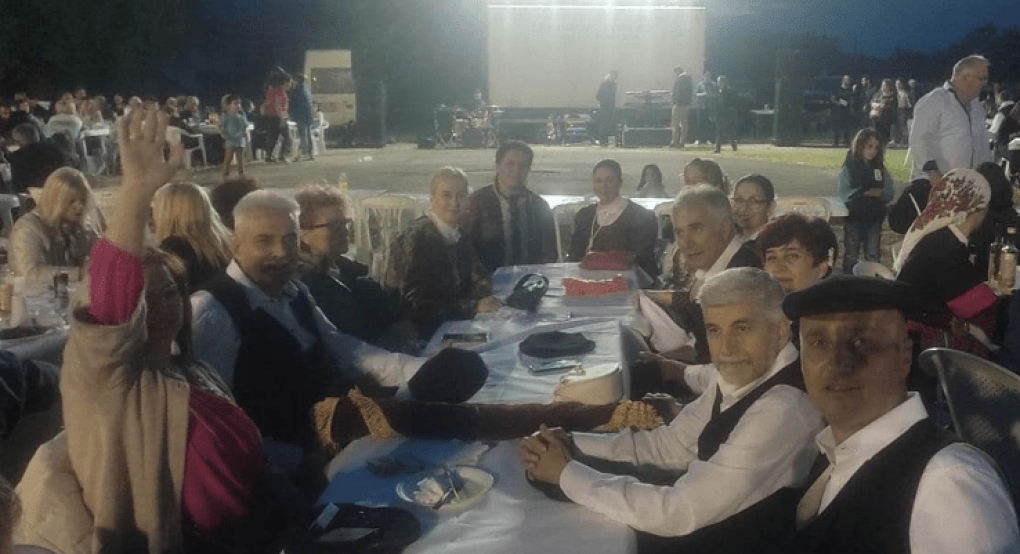 Τα Γιαννιτσά στη συμπρωτεύουσα-Ο Σύλλογος της "Στράντζας" στην παρέλαση της Θεσσαλονίκης! Τα Γιαννιτσά στη συμπρωτεύουσα-Ο Σύλλογος της "Στράντζας" στην παρέλαση της Θεσσαλονίκης!