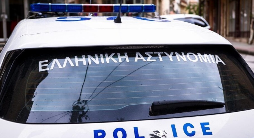 Θεσσαλονίκη: Ανήλικος μπούκαρε με μαχαίρι σε ψιλικατζίδικο