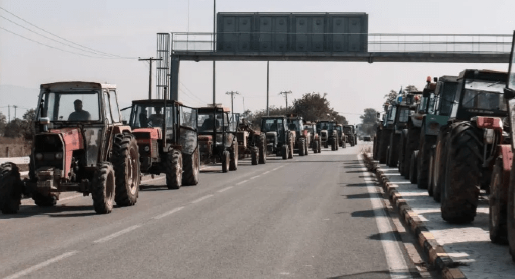 Νέες κινητοποιήσεις αγροτών και κτηνοτρόφων στη Θεσσαλία Νέες κινητοποιήσεις αγροτών και κτηνοτρόφων στη Θεσσαλία