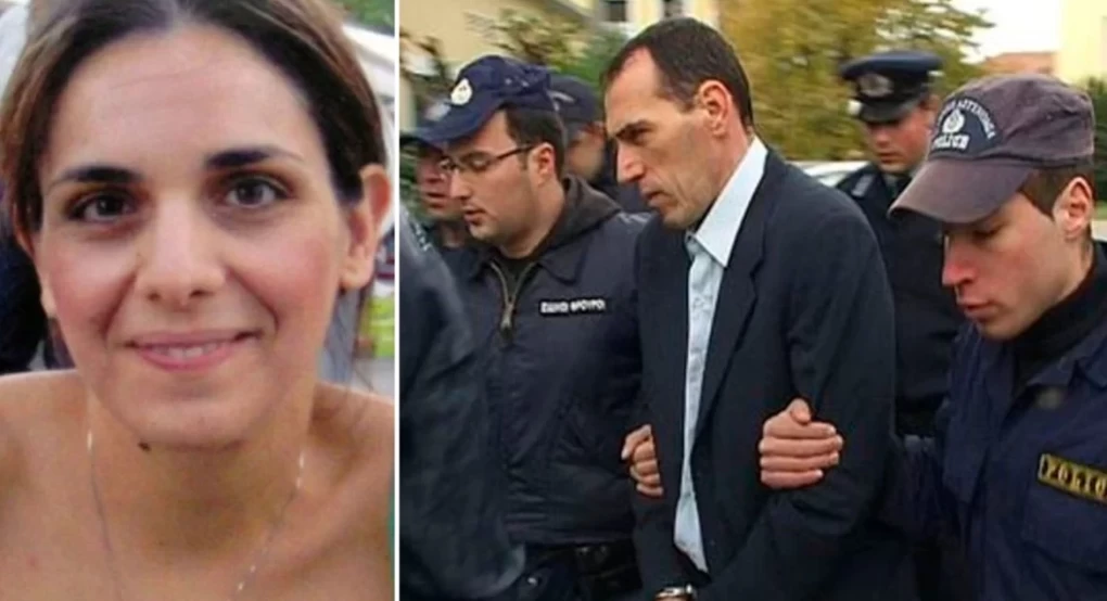 Γιάννης Κατσιλάμπρος: Ο καθηγητής μουσικής που τσιμέντωσε τη γυναίκα του στο πάρκο που έπαιζαν τα παιδιά τους Γιάννης Κατσιλάμπρος: Ο καθηγητής μουσικής που τσιμέντωσε τη γυναίκα του στο πάρκο που έπαιζαν τα παιδιά τους