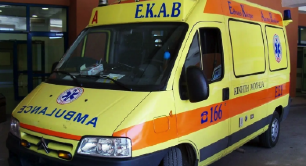 Λάρισα: 66χρονος τραυματίστηκε στο λαιμό με αλυσοπρίονο – Στο νοσοκομείο και η σύζυγός του