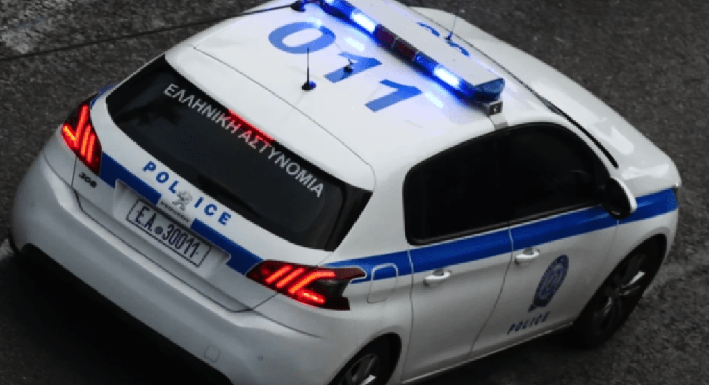 Βέροια: εξιχνίασαν την κλοπή τσάντας με λεία 5.000ευρώ Βέροια: εξιχνίασαν την κλοπή τσάντας με λεία 5.000ευρώ