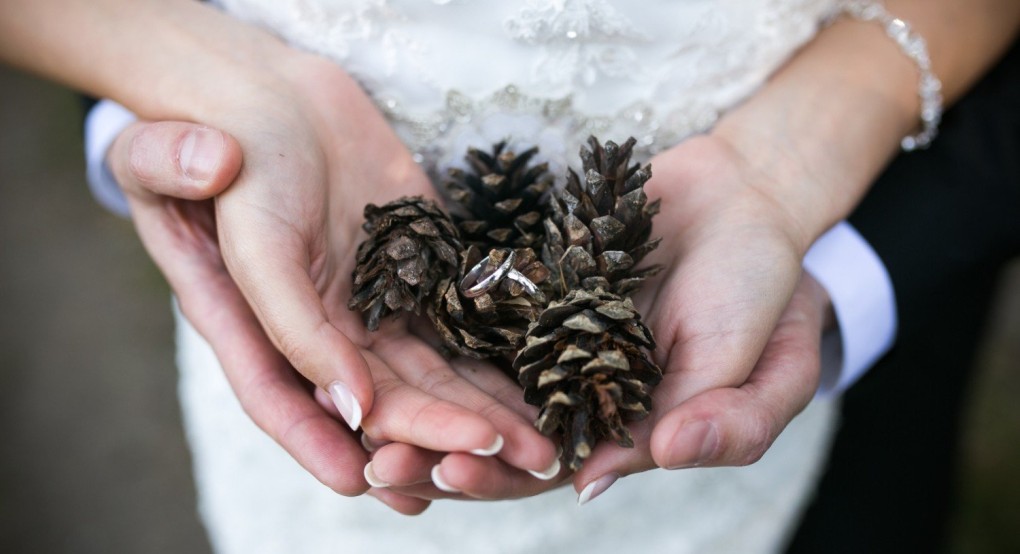 Πως θα οργανώσετε τον ιδανικό χριστουγεννιάτικο γάμο