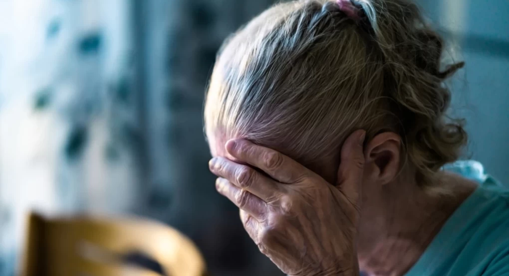 Κρήτη: Τρόμος για 86χρονη σε χωριό της Ιεράπετρας - Την ξυλοκόπησε στο σπίτι της μεθυσμένος 26χρονος