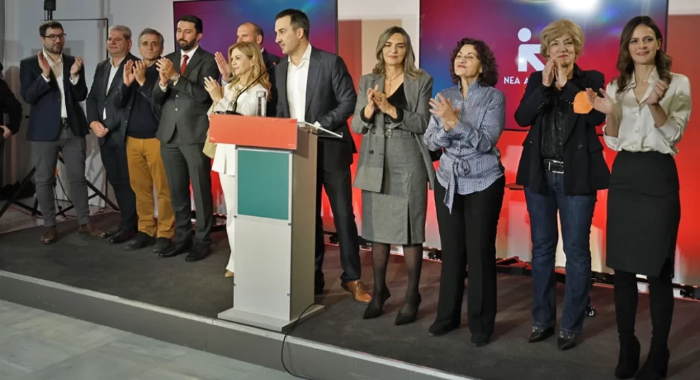 Νέα Αριστερά - ΣΥΡΙΖΑ: «Ντιμπέιτ» με ενδιάμεσο τον Τσίπρα - Η πρεμιέρα στο Σεράφειο και οι Ευρωεκλογές Νέα Αριστερά - ΣΥΡΙΖΑ: «Ντιμπέιτ» με ενδιάμεσο τον Τσίπρα - Η πρεμιέρα στο Σεράφειο και οι Ευρωεκλογές