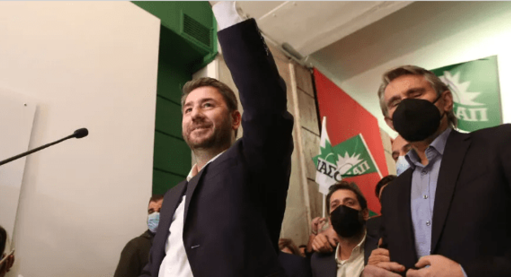 Μία διετία στο τιμόνι του ΠΑΣΟΚ Μία διετία στο τιμόνι του ΠΑΣΟΚ