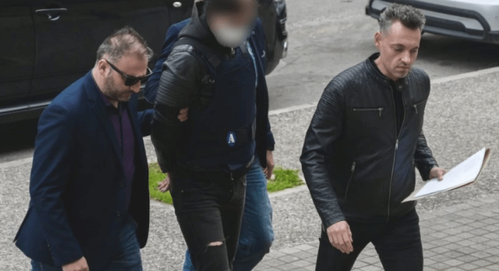 Θεσσαλονίκη / Προφυλακιστέος ο 44χρονος Νορβηγός για τη δολοφονία του 33χρονου αστυνομικού Θεσσαλονίκη / Προφυλακιστέος ο 44χρονος Νορβηγός για τη δολοφονία του 33χρονου αστυνομικού