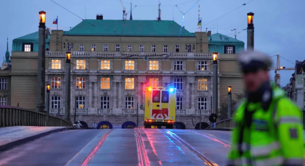 Φοιτητής ο δράστης της επίθεσης στην Πράγα, με τους 15 νεκρούς στο Πανεπιστήμιο του Καρόλου