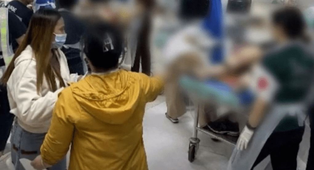 Ταϊλάνδη: Ανετράπη τουριστικό λεωφορείο – Νεκρός ο οδηγός, στο νοσοκομείο 13 Δανοί
