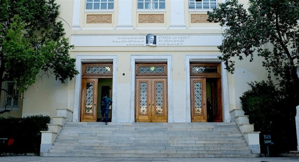Επιχείρηση της αστυνομίας στην ΑΣΟΕΕ
