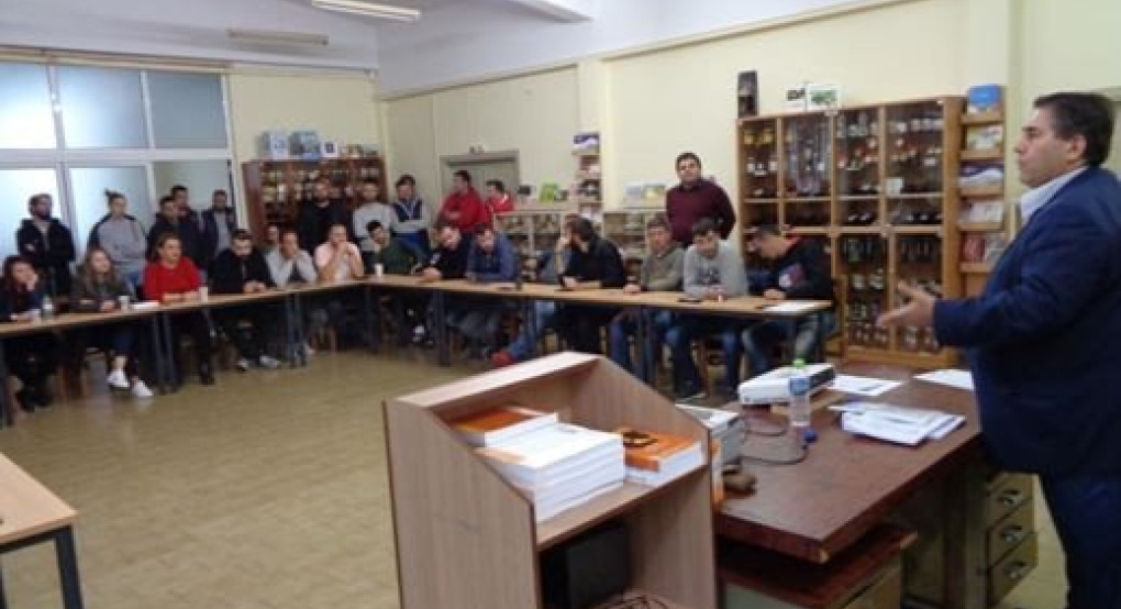 Ο Αντιπεριφερειάρχης Πέλλας κοντά στους καταρτιζόμενους νέους αγρότες της περιφερειακής ενότητας Πέλλας 