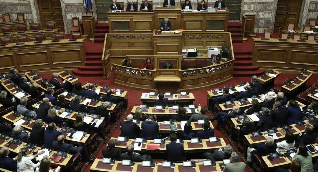 Στην Ολομέλεια το νομοσχέδιο για το άσυλο