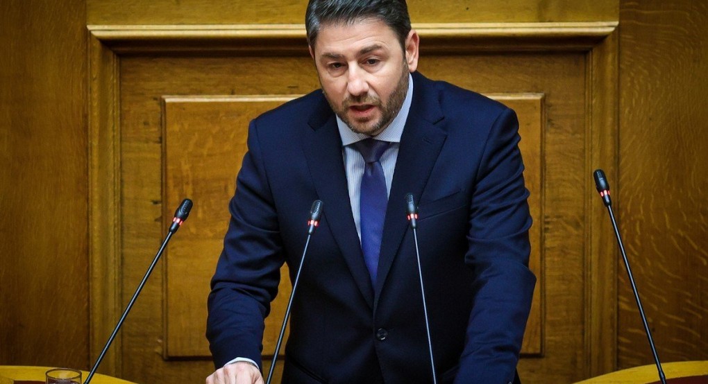 ΠΑΣΟΚ: Κομματική πειθαρχία μετά τη θυελλώδη συνεδρίαση της ΚΟ ΠΑΣΟΚ: Κομματική πειθαρχία μετά τη θυελλώδη συνεδρίαση της ΚΟ