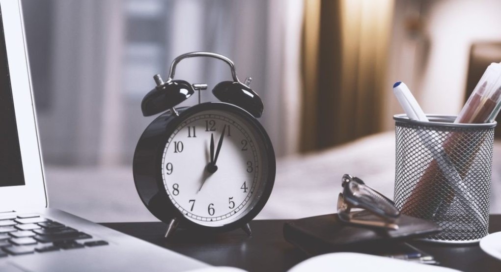 Αλλαγή ώρας 2024: Πότε «πηγαίνουμε» τα ρολόγια μια ώρα μπροστά