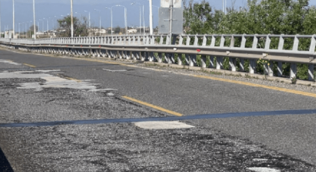 Εργασίες επί της γέφυρας Αξιού στην Εθνική Οδό Θεσσαλονίκης - Έδεσσας