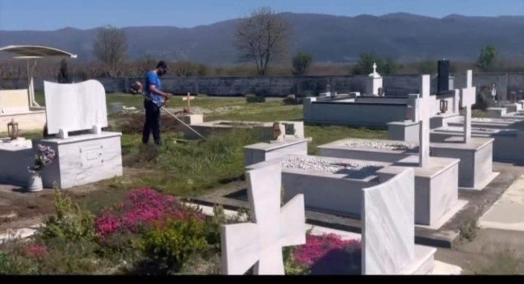 Μ.Π.Σ Νεοχωρίου: Εργασίες καθαρισμού στα νεκροταφεία