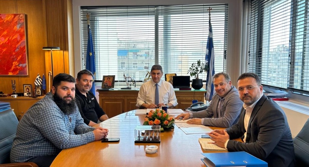 Λευτέρης Αυγενάκης: Προχωρά άμεσα η σύσταση Διεπαγγελματικής Ανθέων Λευτέρης Αυγενάκης: Προχωρά άμεσα η σύσταση Διεπαγγελματικής Ανθέων