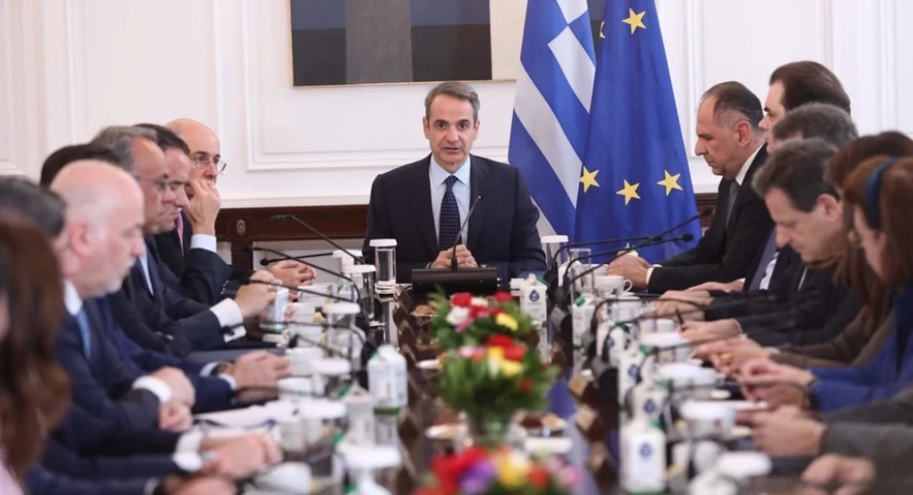 Στο τραπέζι της κυβέρνησης ξανά η κατοχύρωση του όρου γυναικοκτονία – Το έγκλημα στους Αγίους Αναργύρους ανέδειξε τα κενά στην ασφάλεια