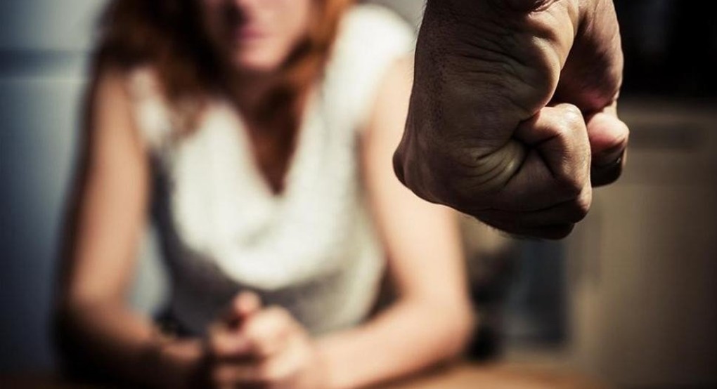 Ενδοοικογενειακή Βία: Αναλυτικός Οδηγός από την ΕΛΑΣ Ενδοοικογενειακή Βία: Αναλυτικός Οδηγός από την ΕΛΑΣ