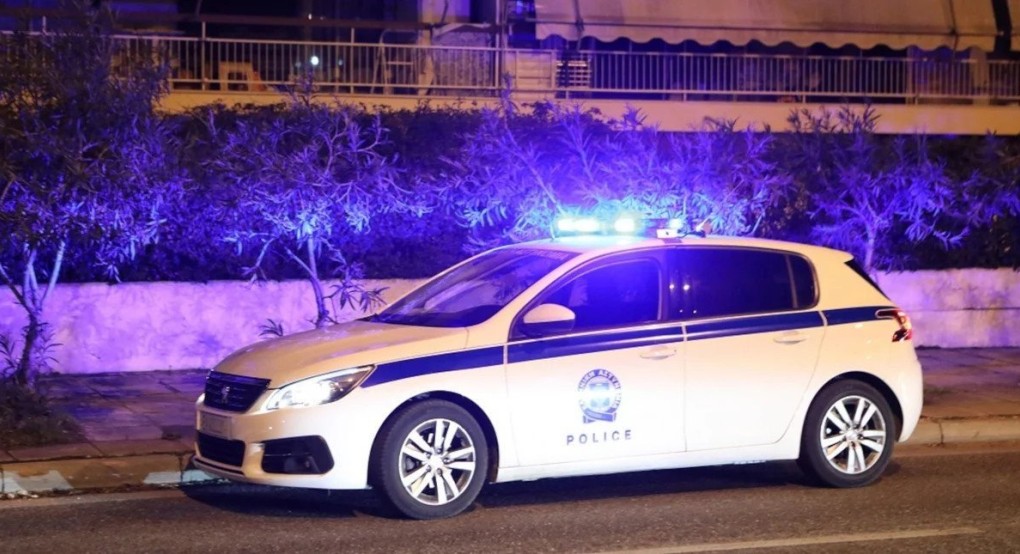 Θεσσαλονίκη: Άνδρας μπήκε με μαχαίρι σε κομμωτήριο και άδειασε το ταμείο