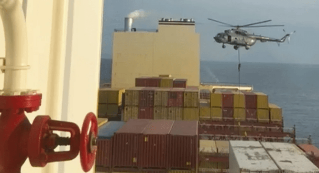Αυξάνεται η ένταση μετά την κατάληψη ισραηλινού πλοίου από τους Φρουρούς της Επανάστασης Αυξάνεται η ένταση μετά την κατάληψη ισραηλινού πλοίου από τους Φρουρούς της Επανάστασης