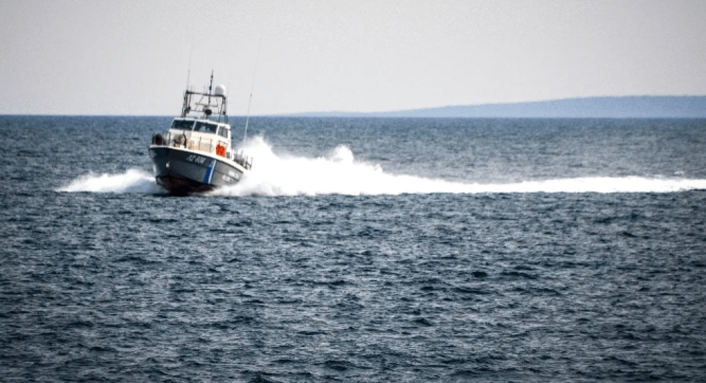 Δύο νεκροί ανασύρθηκαν από τη θάλασσα σε Κόρινθο και Ρόδο