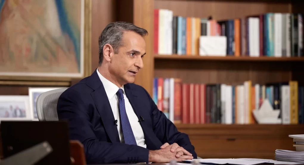 Ο πήχης στο 33%, λέει ο Μητσοτάκης -Με τον Αρχιεπίσκοπο Ιερώνυμο σήμερα στο Δήλεσι Ο πήχης στο 33%, λέει ο Μητσοτάκης -Με τον Αρχιεπίσκοπο Ιερώνυμο σήμερα στο Δήλεσι