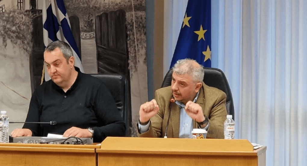 Νίκος Παρούτογλου: Με τρία "καυτά" θέματα συνέντευξη τύπου από τον Δήμαρχο