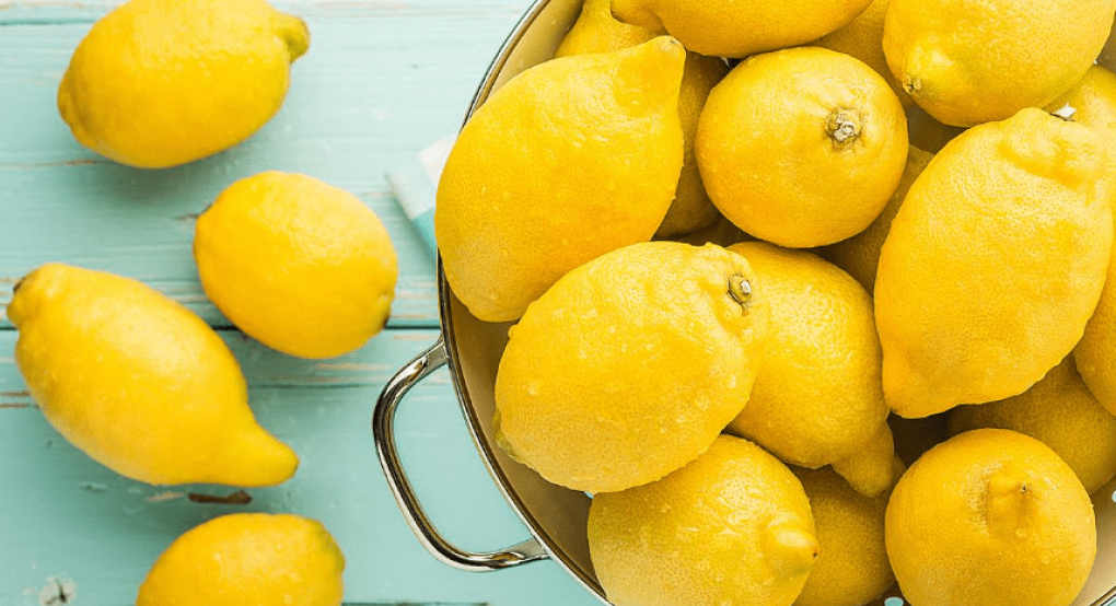 Δεν είναι μόνο για το φαγητό: 17 τρόποι να χρησιμοποιήσετε το λεμόνι εκτός κουζίνας