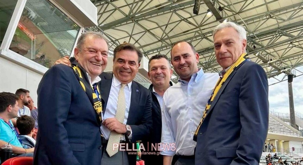 Στον τελικό του Βόλου ο Λάκης Βασιλειάδης Στον τελικό του Βόλου ο Λάκης Βασιλειάδης