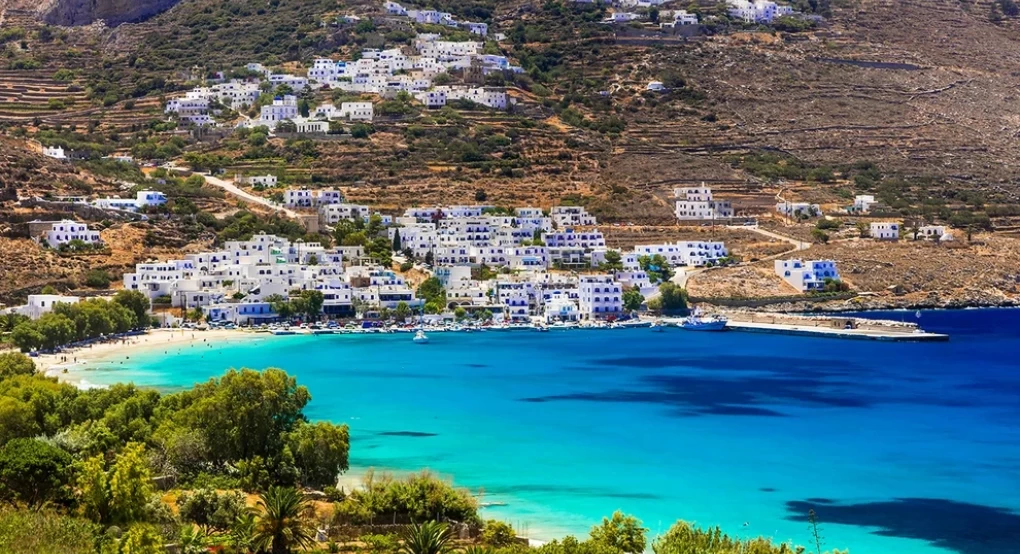 Φύλλο και φτερό η Αμοργός μετά την εξαφάνιση αμερικανού αστυνομικού που είχε πάει για πεζοπορία Φύλλο και φτερό η Αμοργός μετά την εξαφάνιση αμερικανού αστυνομικού που είχε πάει για πεζοπορία