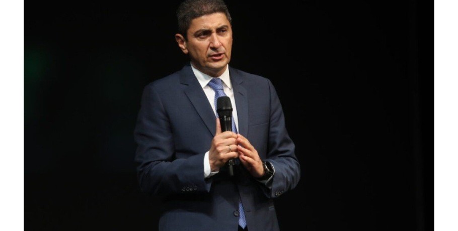 Λήξαν το περιστατικό με τον Αυγενάκη: Ανακλήθηκε η μήνυση