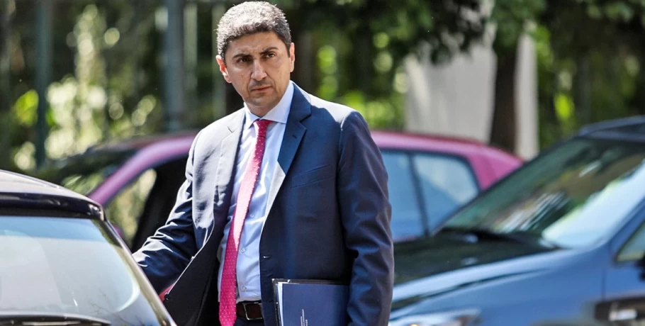 Αυγενάκης: Οι «αντενδείξεις» για το μέλλον του στη Νέα Δημοκρατία και ο εκνευρισμός στο Μαξίμου