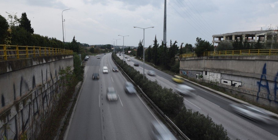 Θεσσαλονίκη: Από μία λωρίδα κυκλοφορίας και σήμερα η κίνηση των οχημάτων στον Περιφερειακό – Σε ποιο σημείο