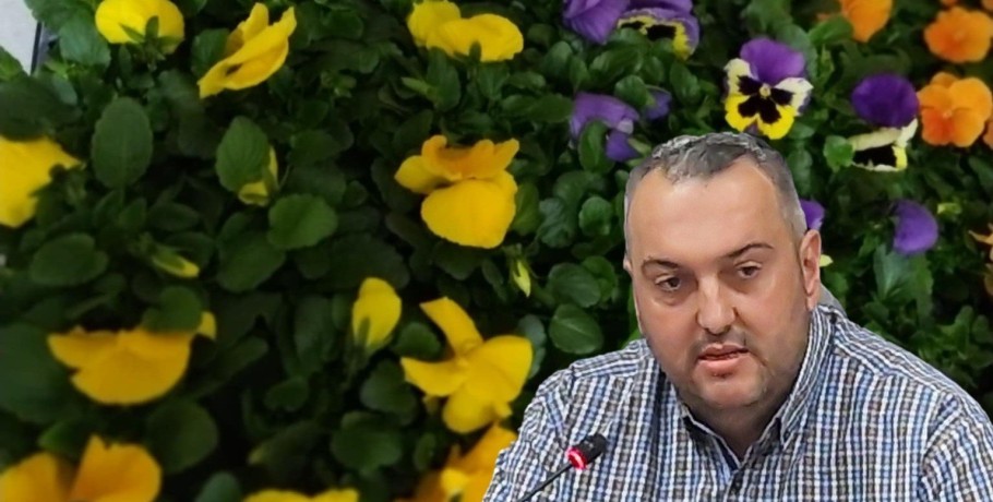 Τιμητική χειρονομία προς τις γυναίκες εργαζόμενες του Δήμου Αλμωπίας