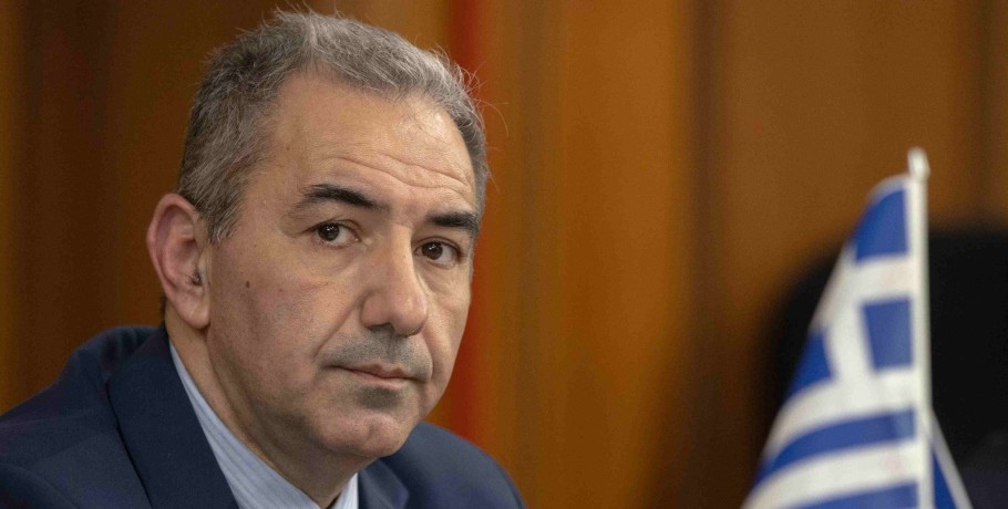 Αναζήτηση πορείας σ' έναν κόσμο που αναδιατάσσεται