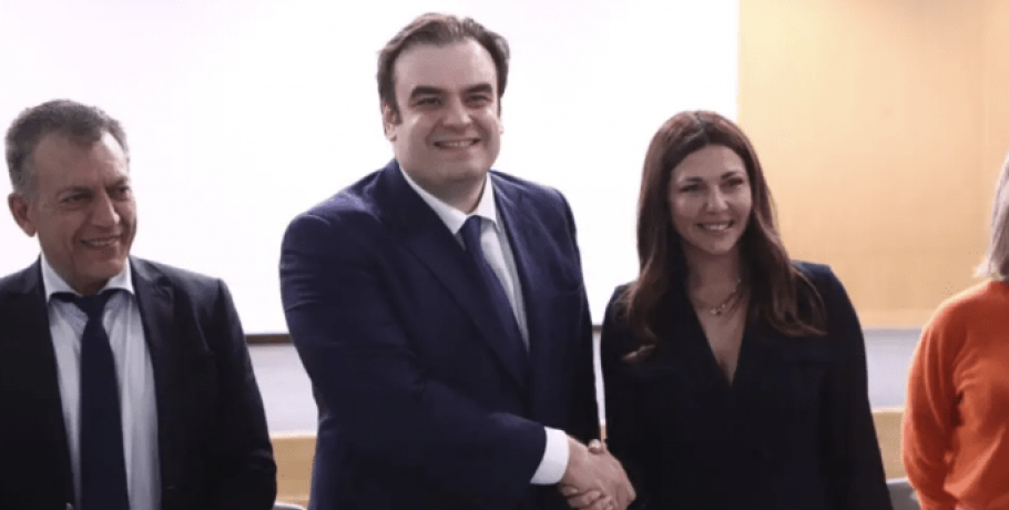 Κυριάκος Πιερρακάκης: Χάρβαντ, Γέιλ και ακόμα 130 πανεπιστήμια έχουν κάνει αιτήσεις για συμπράξεις με δημόσια ΑΕΙ