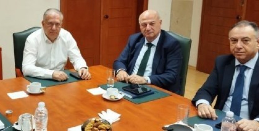 Εντός της εβδομάδας η υπουργική απόφαση για το Καλάθι του Πάσχα και τα αμνοερίφια