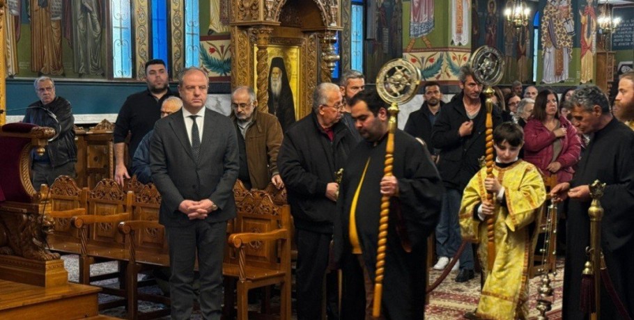 Παρουσία του Υφυπουργού Διονύση Σταμενίτη η Ακολουθία του Ακαθίστου Ύμνου στην Αγία Κυριακή Κρύας Βρύσης