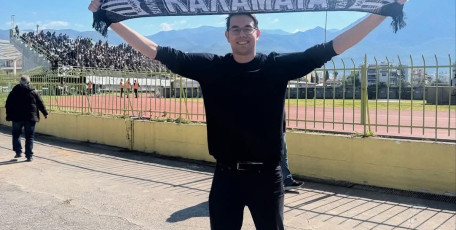 Ο Κώστας Σαμαράς στο πλευρό της Καλαμάτας: «Πάμε γερά Μαύρη Θύελλα για την άνοδο!»