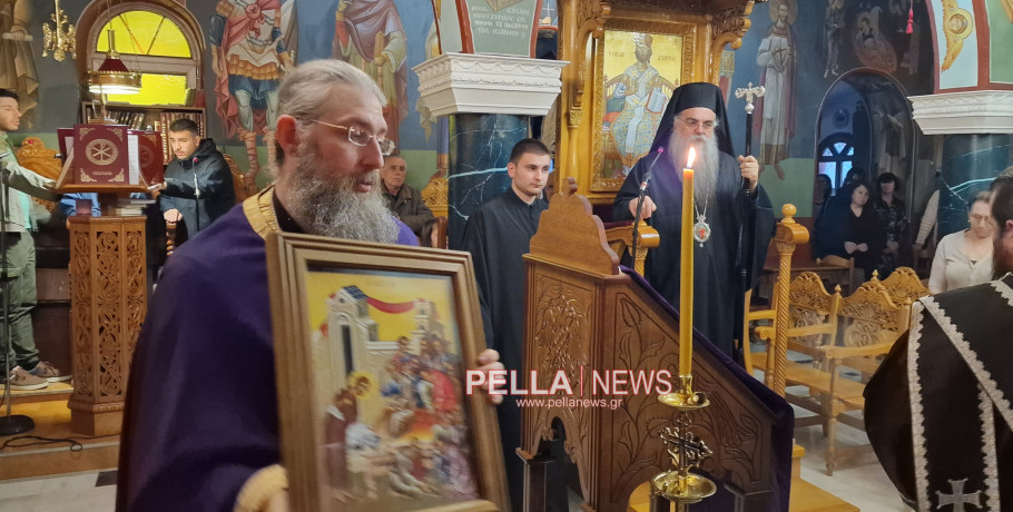 Η Ακολουθία του Νιπτήρος στον Ιερό Ναό Κοιμήσεως της Θεοτόκου Νεοχωρίου