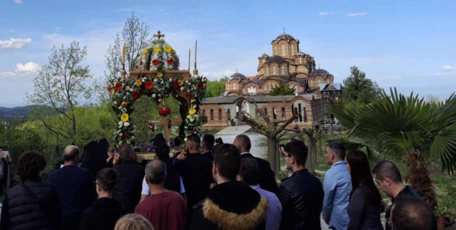 Τελέστηκε η περιφορά του Επιταφίου στην Ιερά Μονή Αγίων Ραφαήλ, Νικολάου και Ειρήνης στη Γρίβα Γουμενίσσης