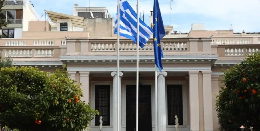 Μαξίμου: Διπλό ηχηρό μήνυμα στην Τουρκία - Η ανακοίνωση του ΘΧΣ και η έγκριση του 12ετούς προγράμματος εξοπλιστικών