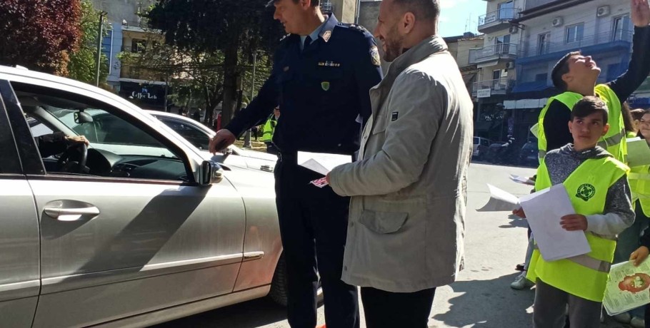 Ο Αντιδήμαρχος Γιαννιτσών Αθανάσιος Αδαμάκης στηρίζει τη νέα γενιά στην καμπάνια για την οδική ασφάλεια