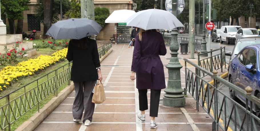 Μεγάλη Δευτέρα: Ως 21 βαθμοί σήμερα και βροχές