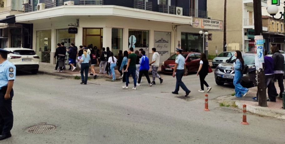 Κυκλοφορώ Ελεύθερα: Μηνύματα με αισιοδοξία από τους νέους