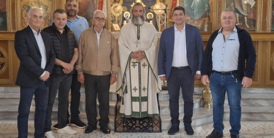 Αραβησσός: Τιμή στον επί 50 χρόνια ιεροψάλτη Ιωάννη Κουτσώνη